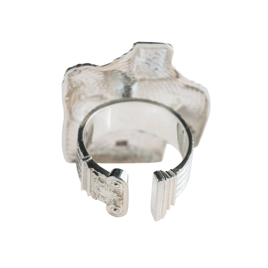“Vibration of Feelings”- Sculptural Silver Ring