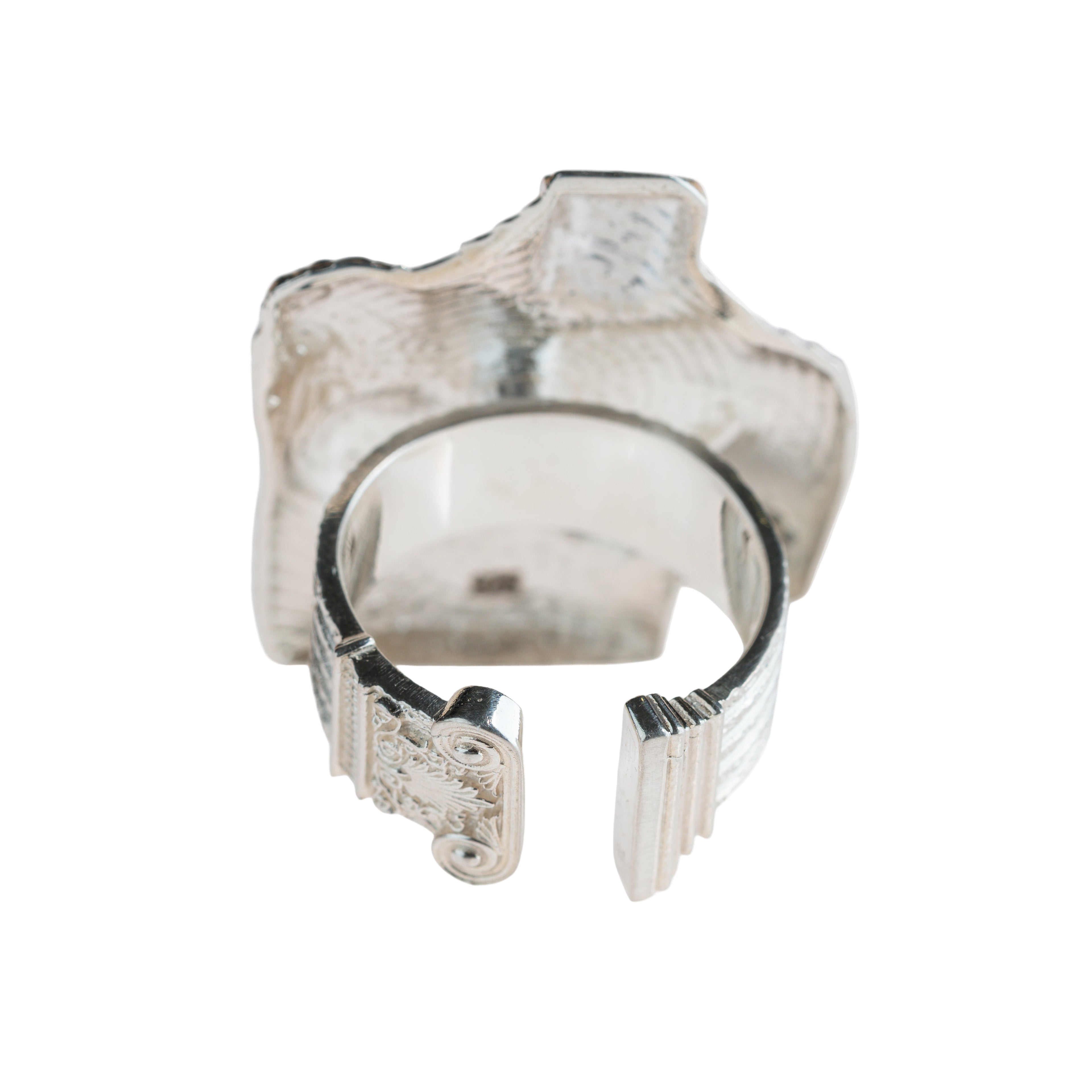 “Vibration of Feelings”- Sculptural Silver Ring