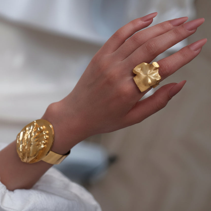 Temple jewelry, Spiral ring, 